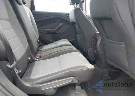 2017 Ford Escape S z USA, uszkodzony, nr VIN 1FMCU0F72HUC11531